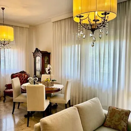 Boutique In The Heart Of Διαμέρισμα Μοντεκατίνι Τέρμε