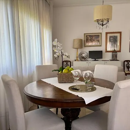 Διαμέρισμα Boutique In The Heart Of